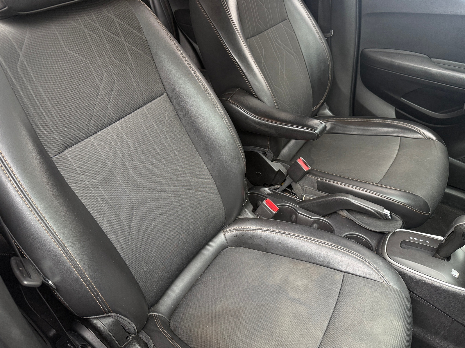 Thumbnail: 2019 Chevrolet Trax - 2