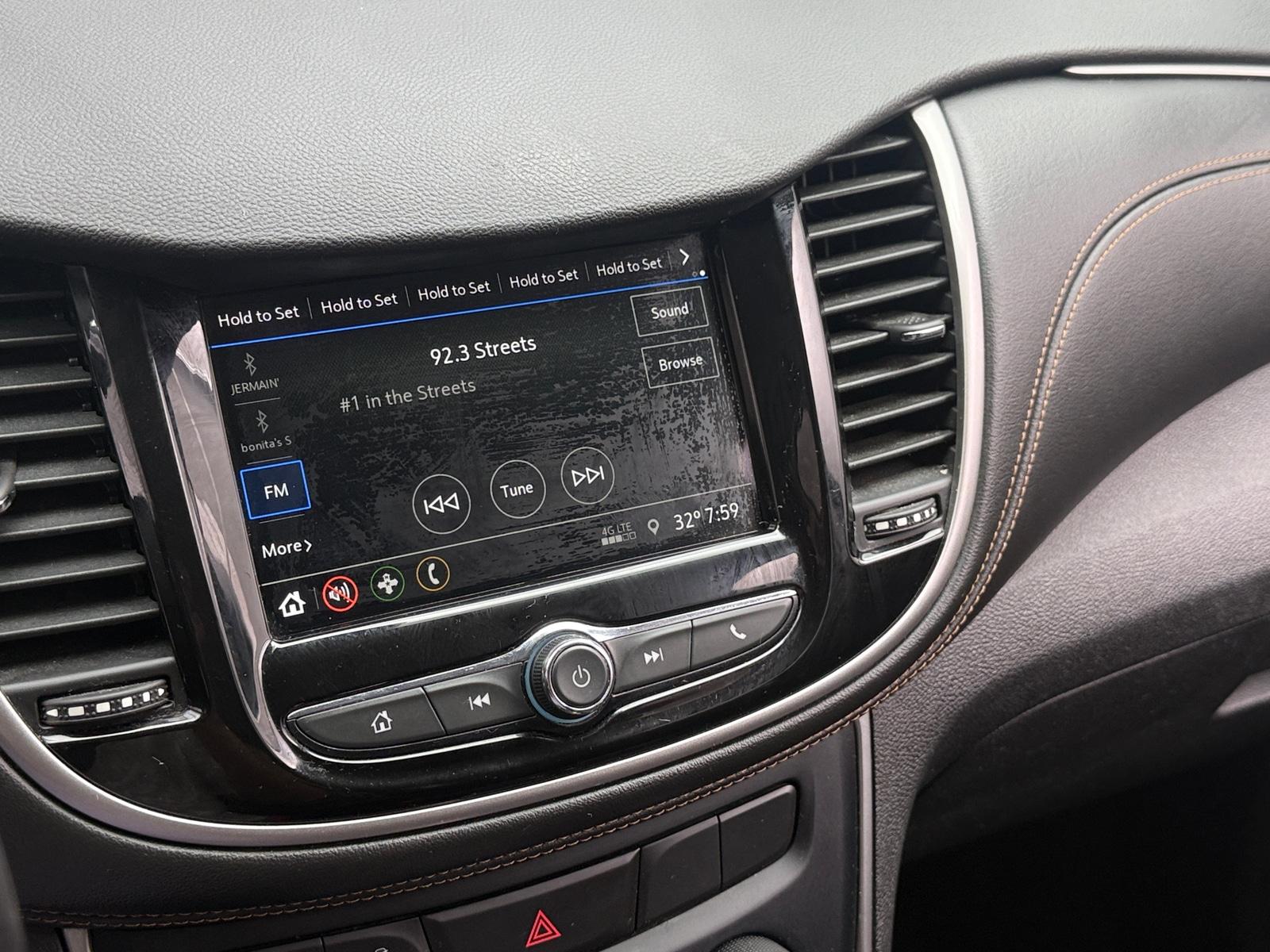 Thumbnail: 2019 Chevrolet Trax - 4