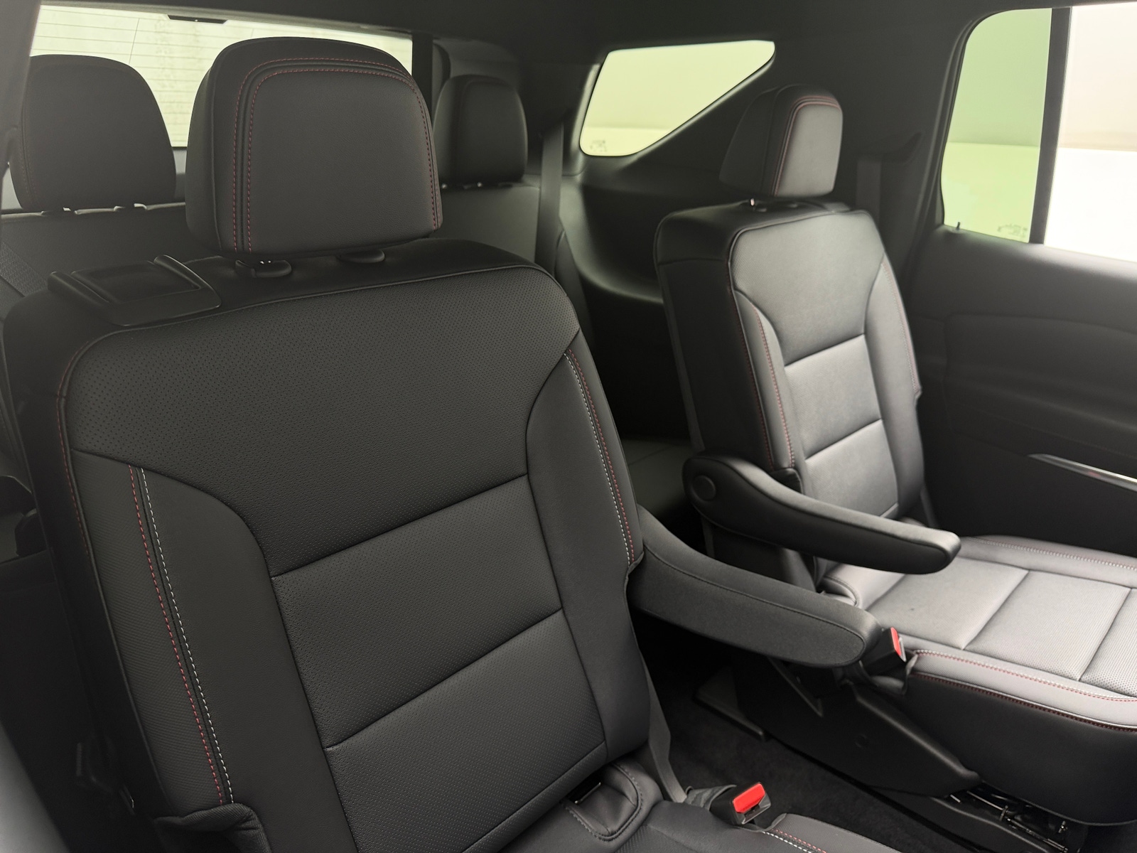 Thumbnail: 2026 Chevrolet Traverse - 5