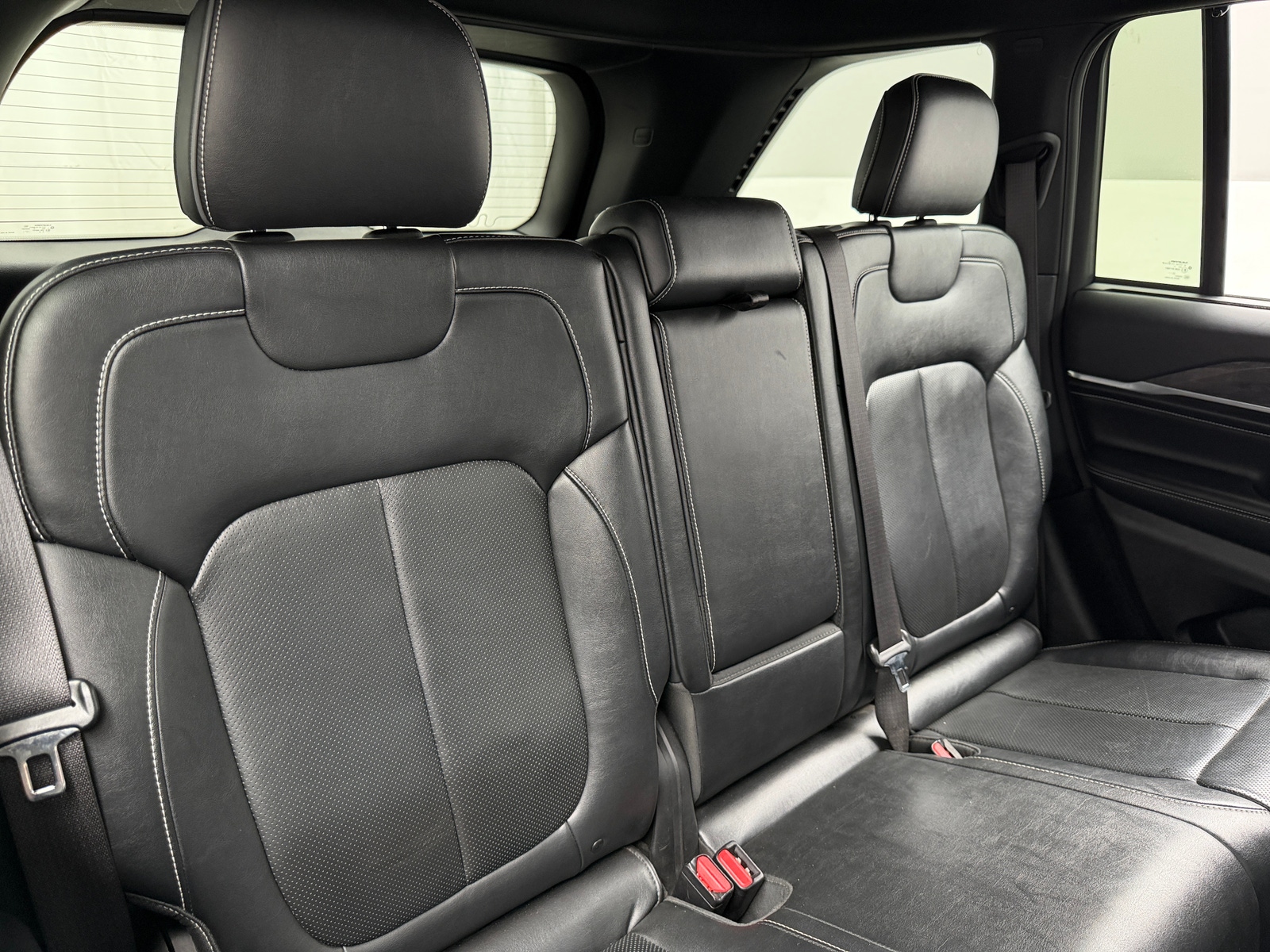 Thumbnail: 2022 Jeep Grand Cherokee - 5