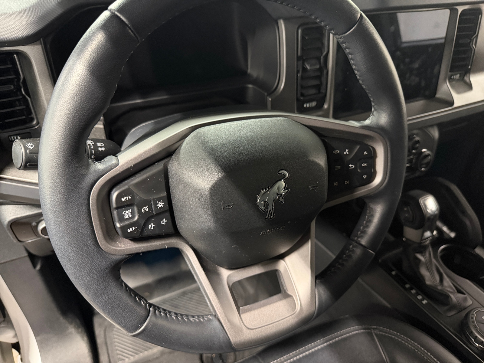 Thumbnail: 2025 Ford Bronco - 5