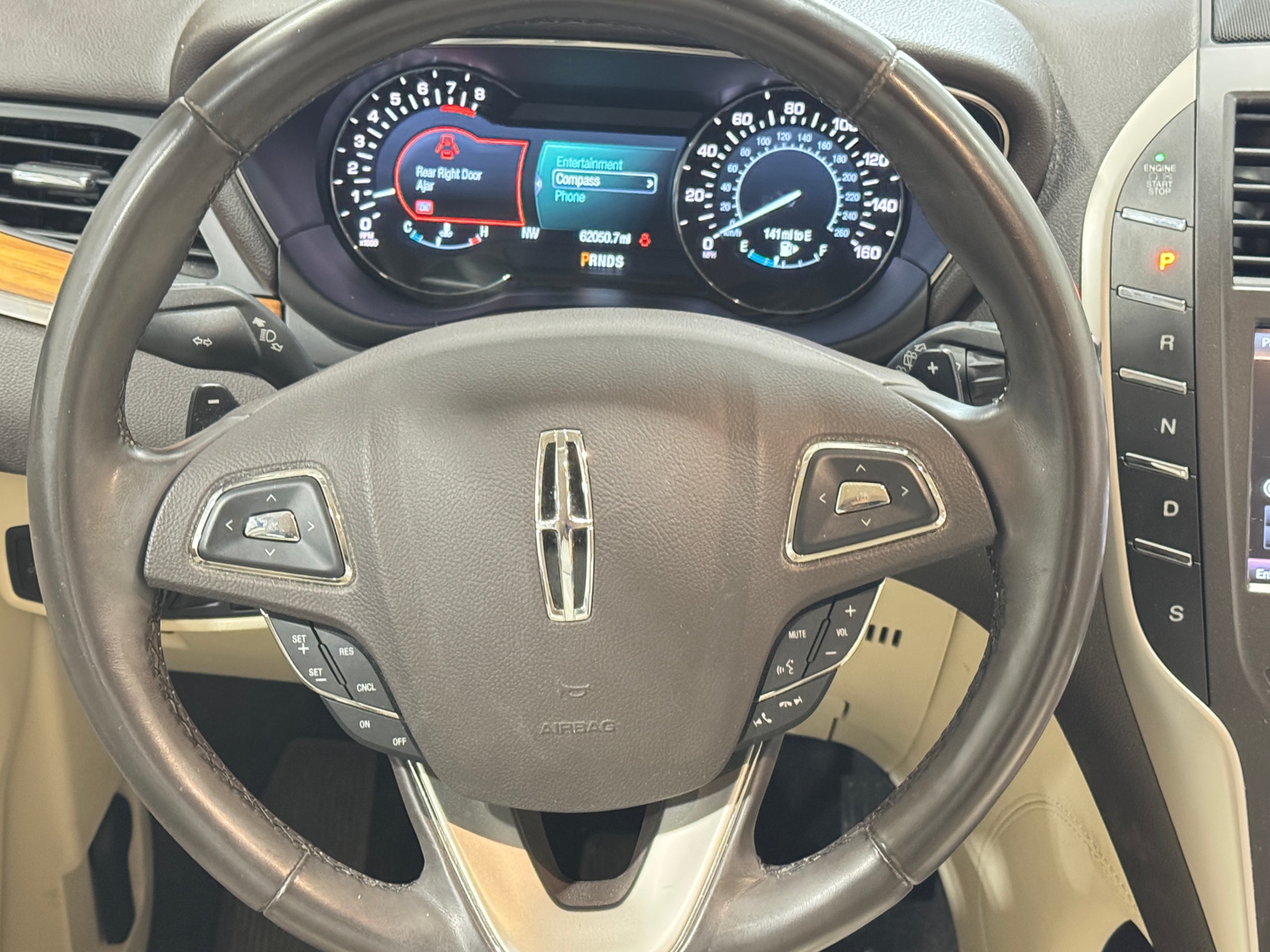 Thumbnail: 2015 Lincoln MKC - 4