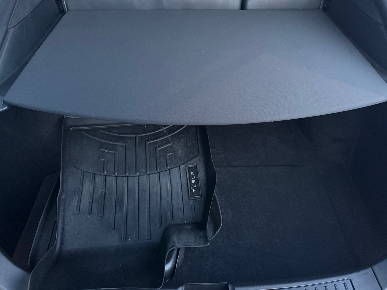 Thumbnail: 2020 Tesla Model S - 6