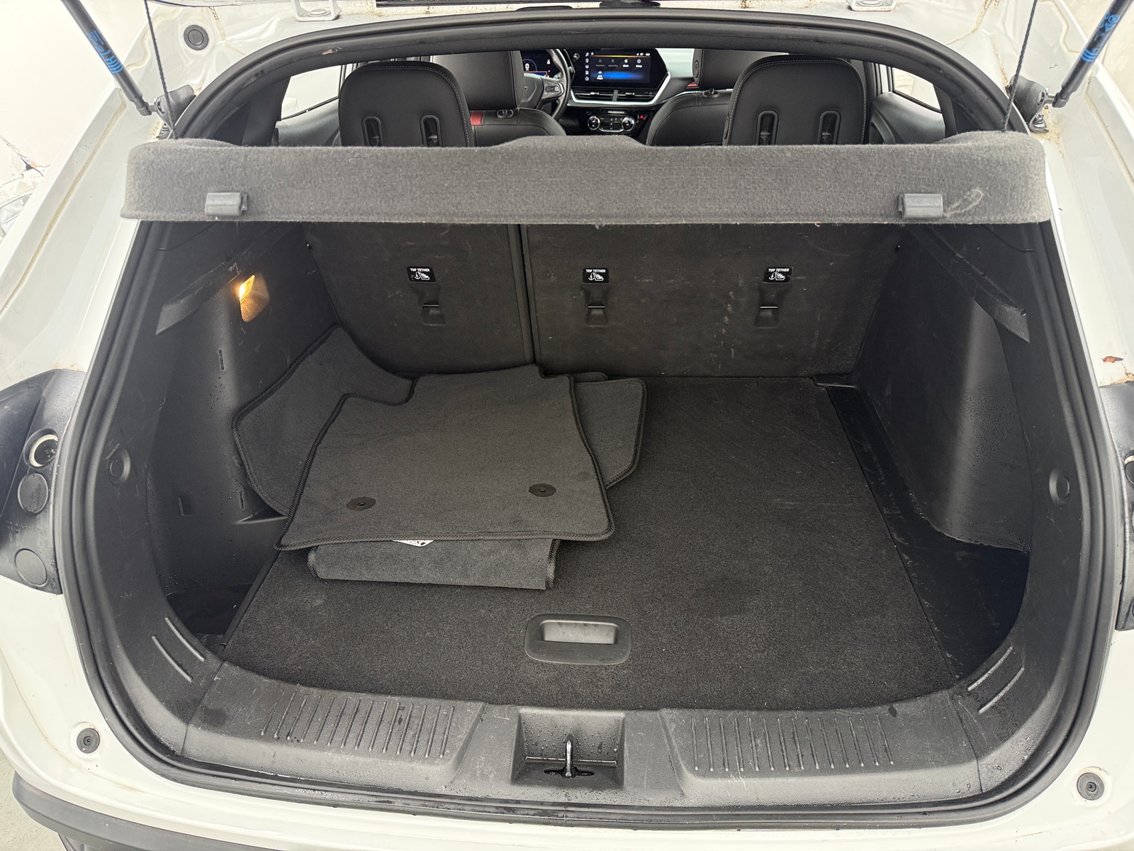 Thumbnail: 2024 Chevrolet Trax - 6