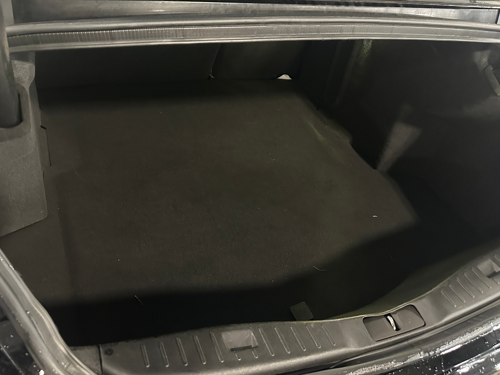 Thumbnail: 2017 Lincoln MKZ - 6