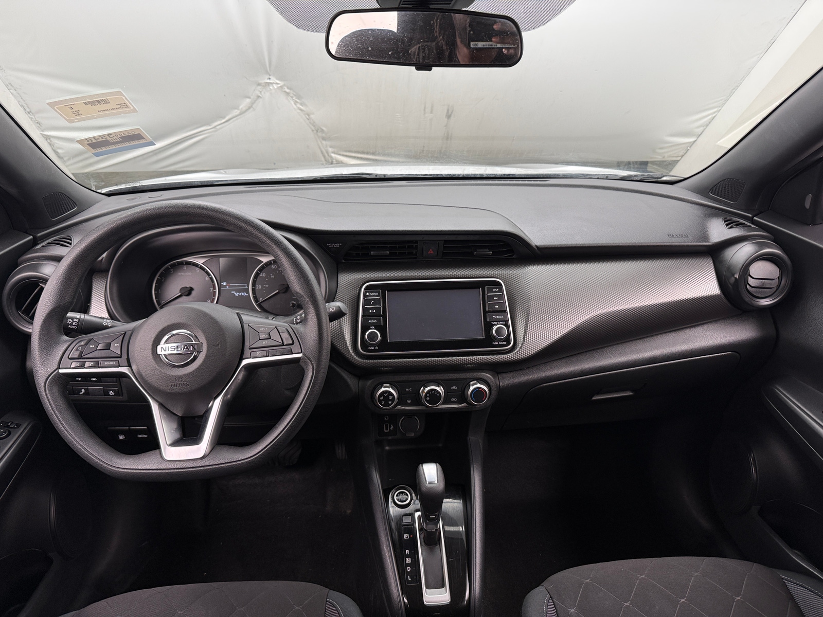 Thumbnail: 2020 Nissan Kicks - 3