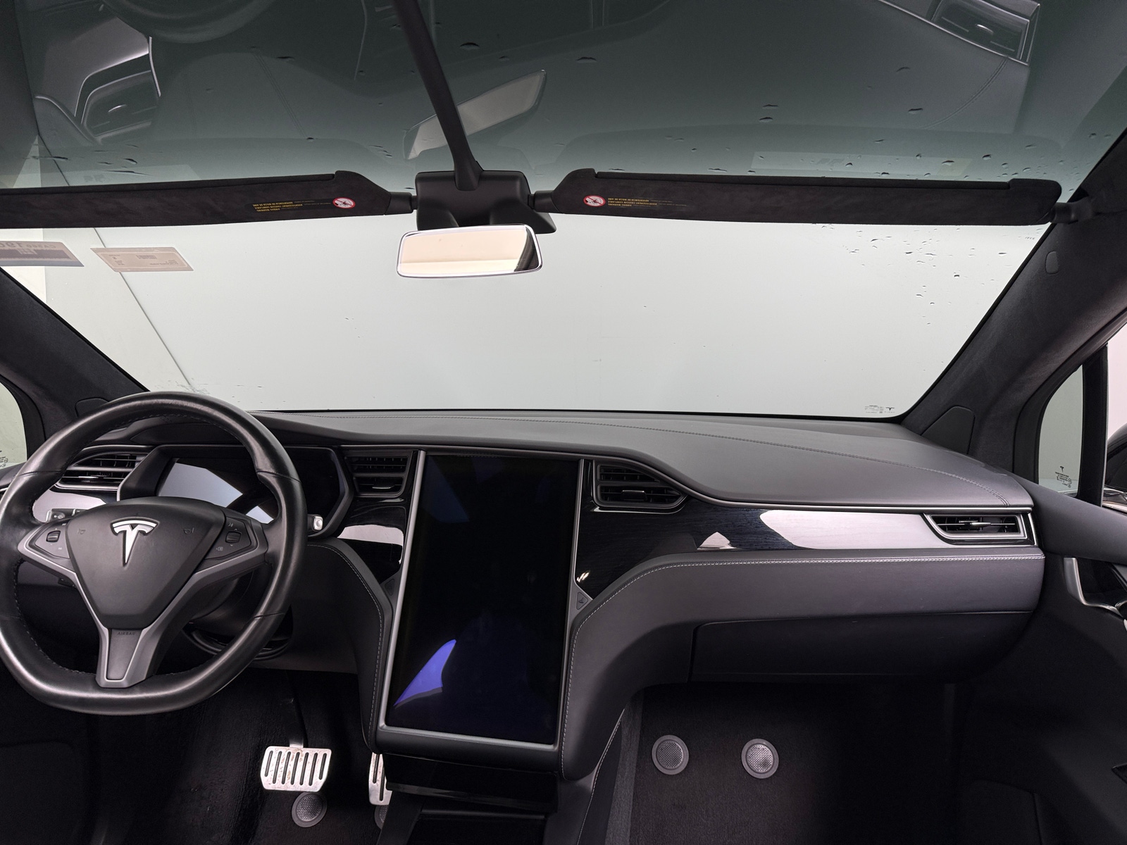 Thumbnail: 2018 Tesla Model X - 2