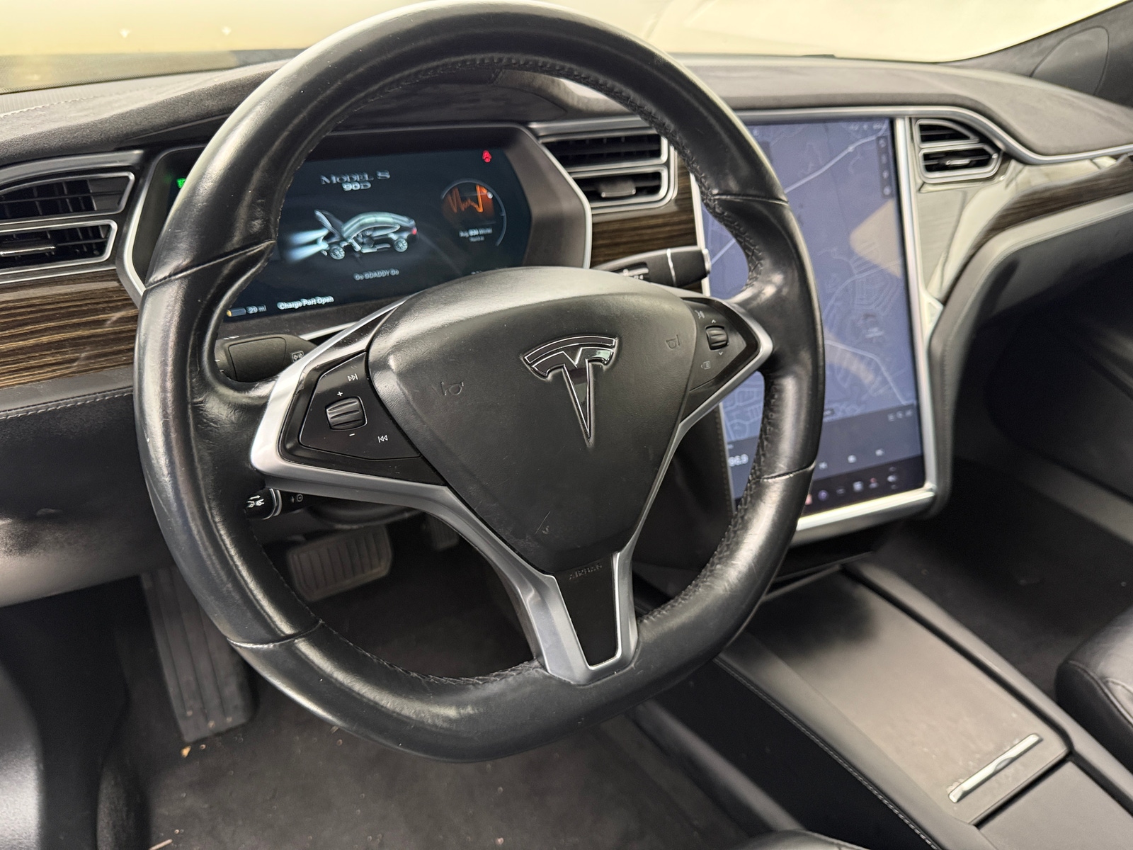 Thumbnail: 2016 Tesla Model S - 4