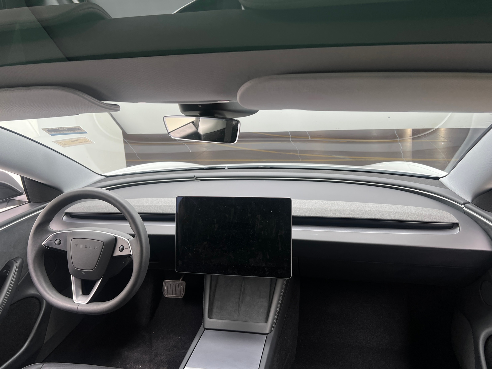 Thumbnail: 2025 Tesla Model 3 - 2