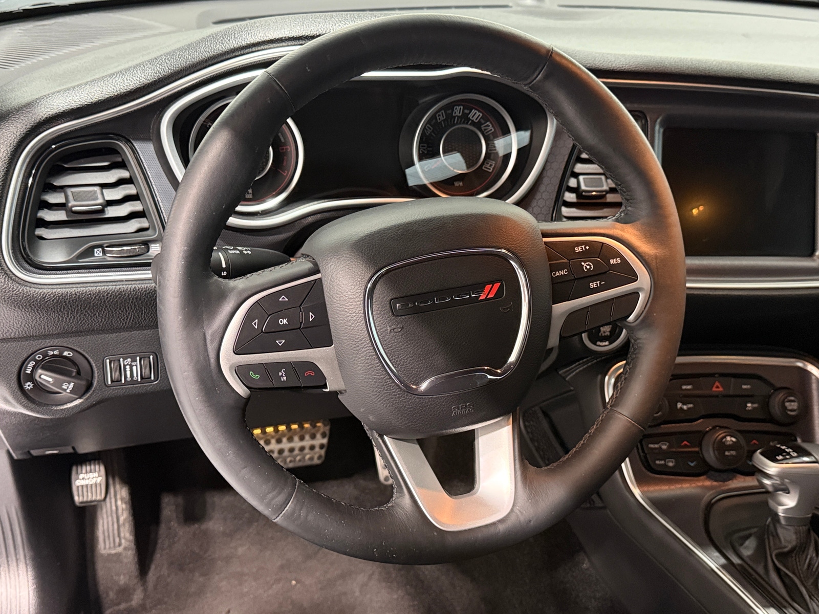 Thumbnail: 2015 Dodge Challenger - 3