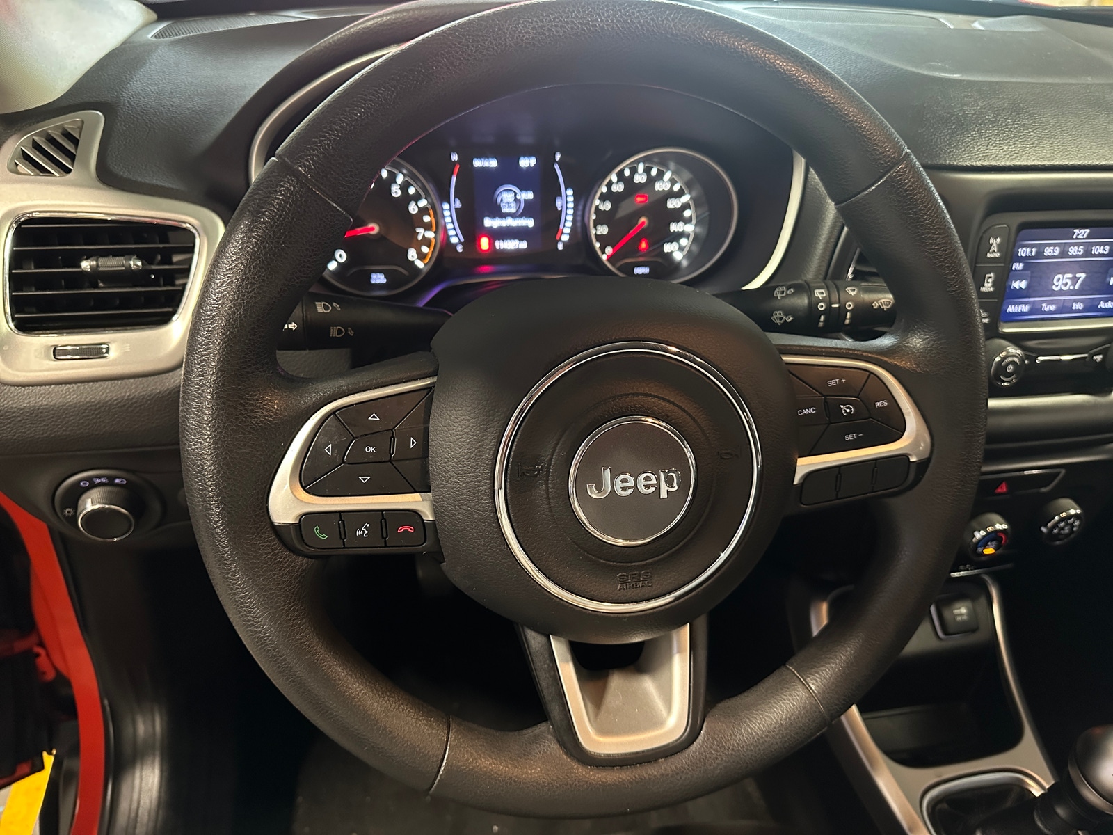 Thumbnail: 2018 Jeep Compass - 5
