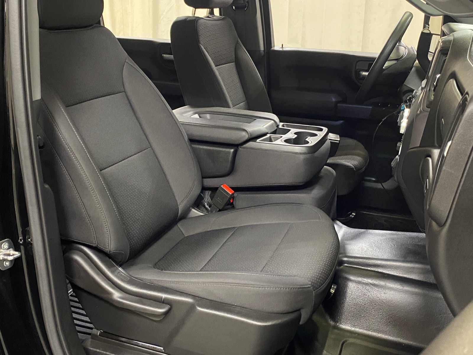 Thumbnail: 2023 GMC Sierra 3500 - 2