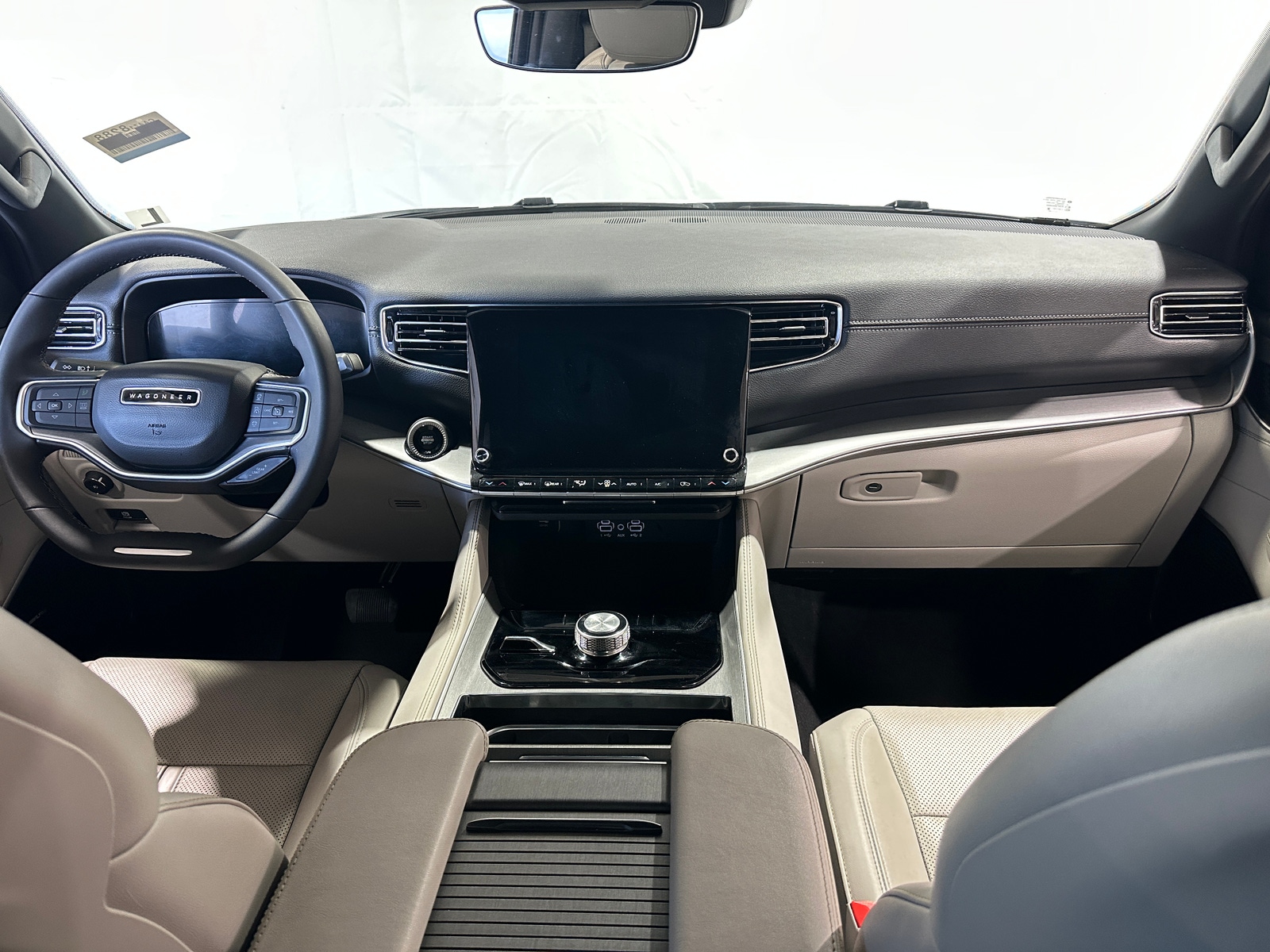 Thumbnail: 2025 Jeep Wagoneer - 2