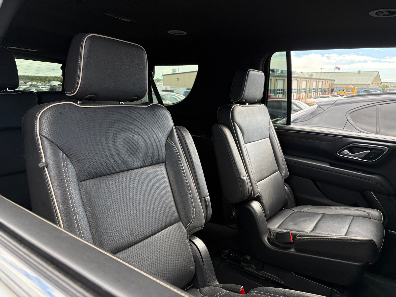 Thumbnail: 2023 Chevrolet Suburban - 5