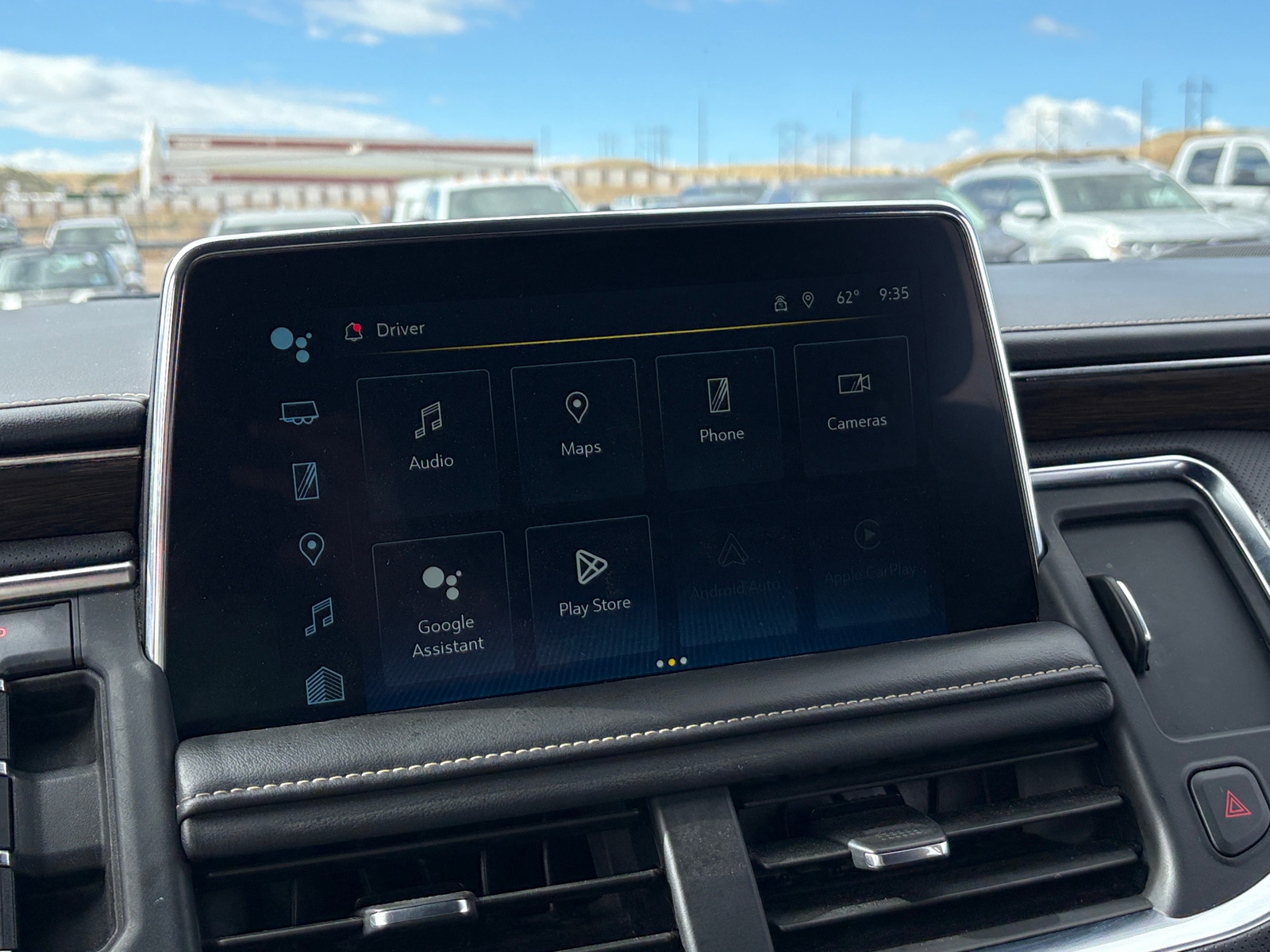 Thumbnail: 2023 Chevrolet Suburban - 3