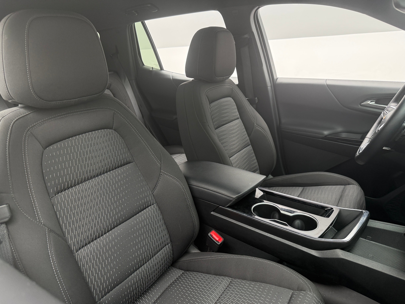 Thumbnail: 2025 Chevrolet Equinox - 2