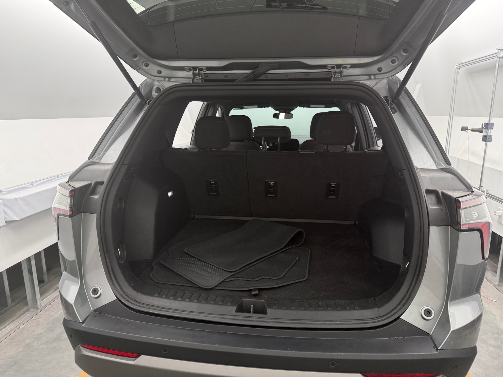 Thumbnail: 2025 Chevrolet Equinox - 7