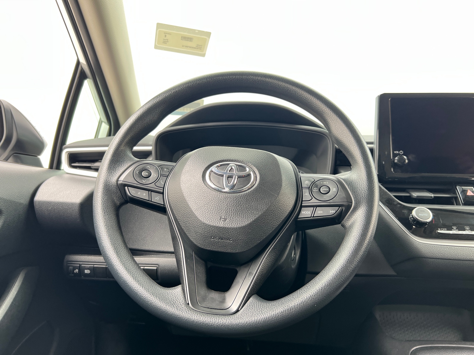 Thumbnail: 2025 Toyota Corolla - 5