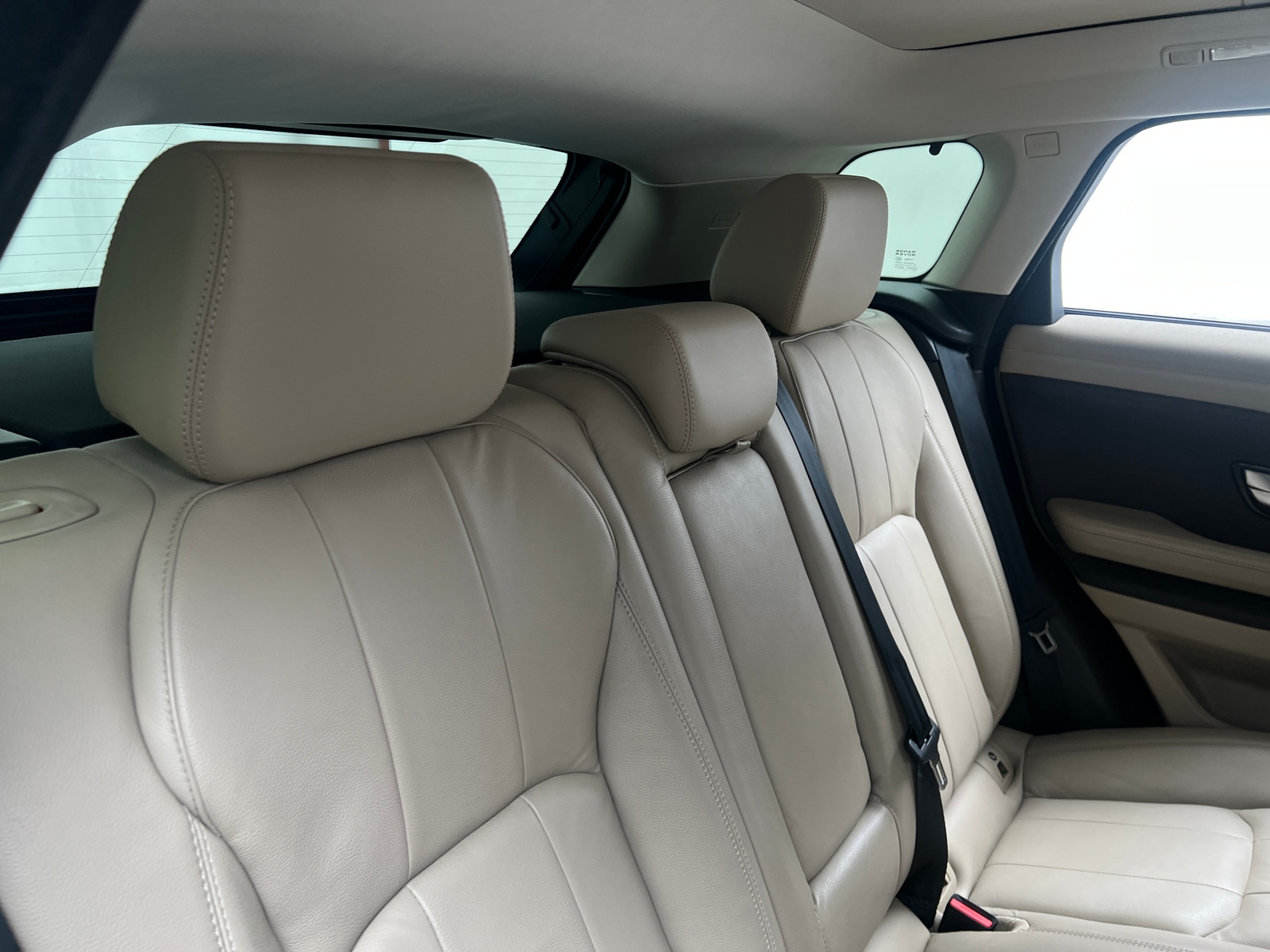 Thumbnail: 2018 Land Rover Range Rover Evoque - 5