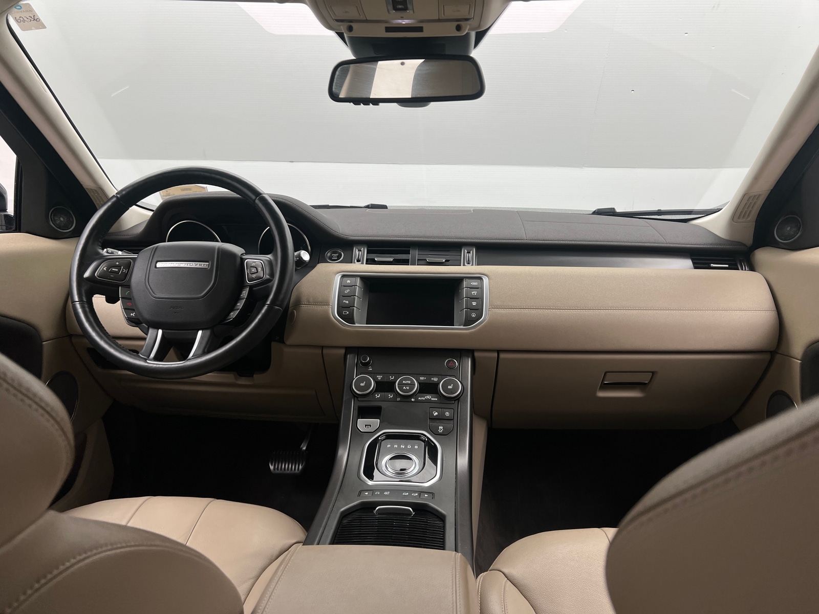 Thumbnail: 2018 Land Rover Range Rover Evoque - 2