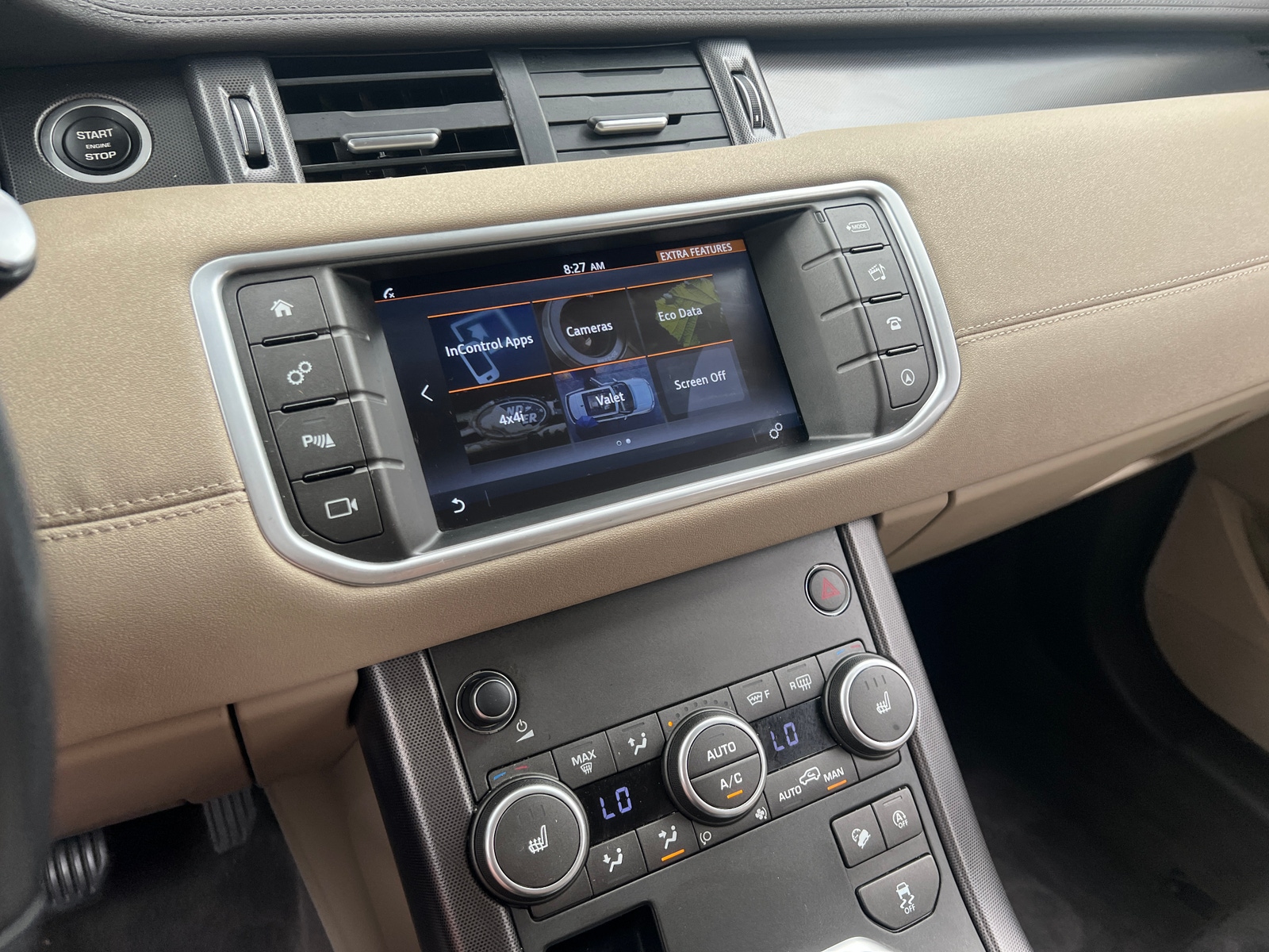 Thumbnail: 2018 Land Rover Range Rover Evoque - 3