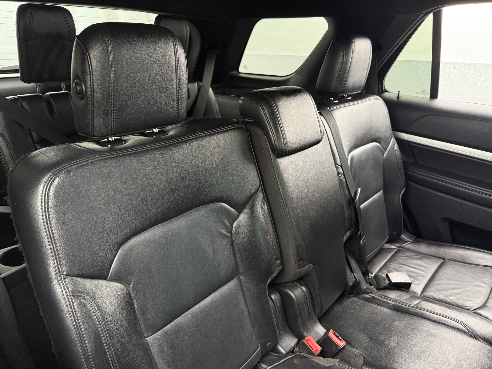 Thumbnail: 2016 Ford Explorer - 5