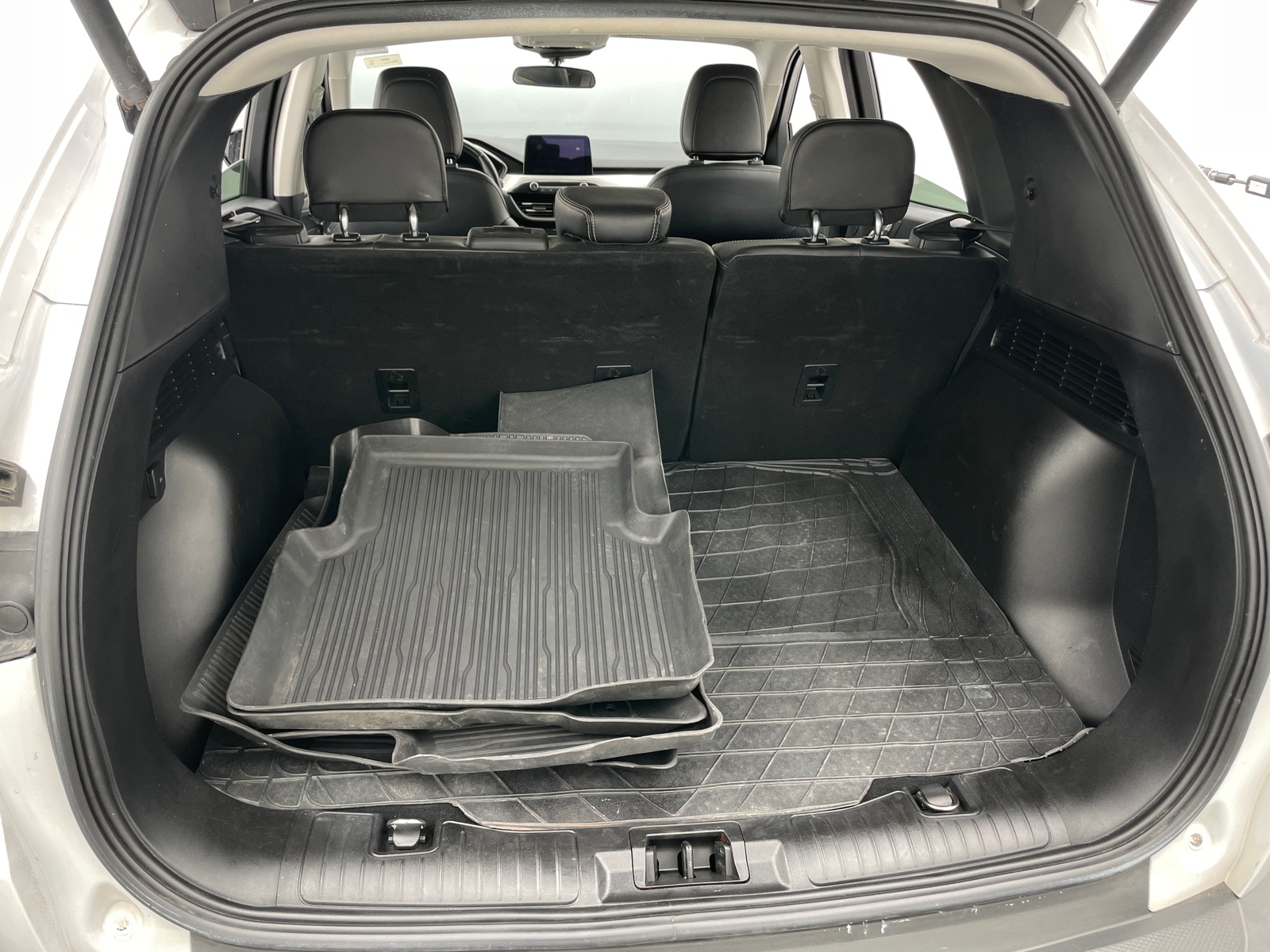 Thumbnail: 2021 Ford Escape - 6