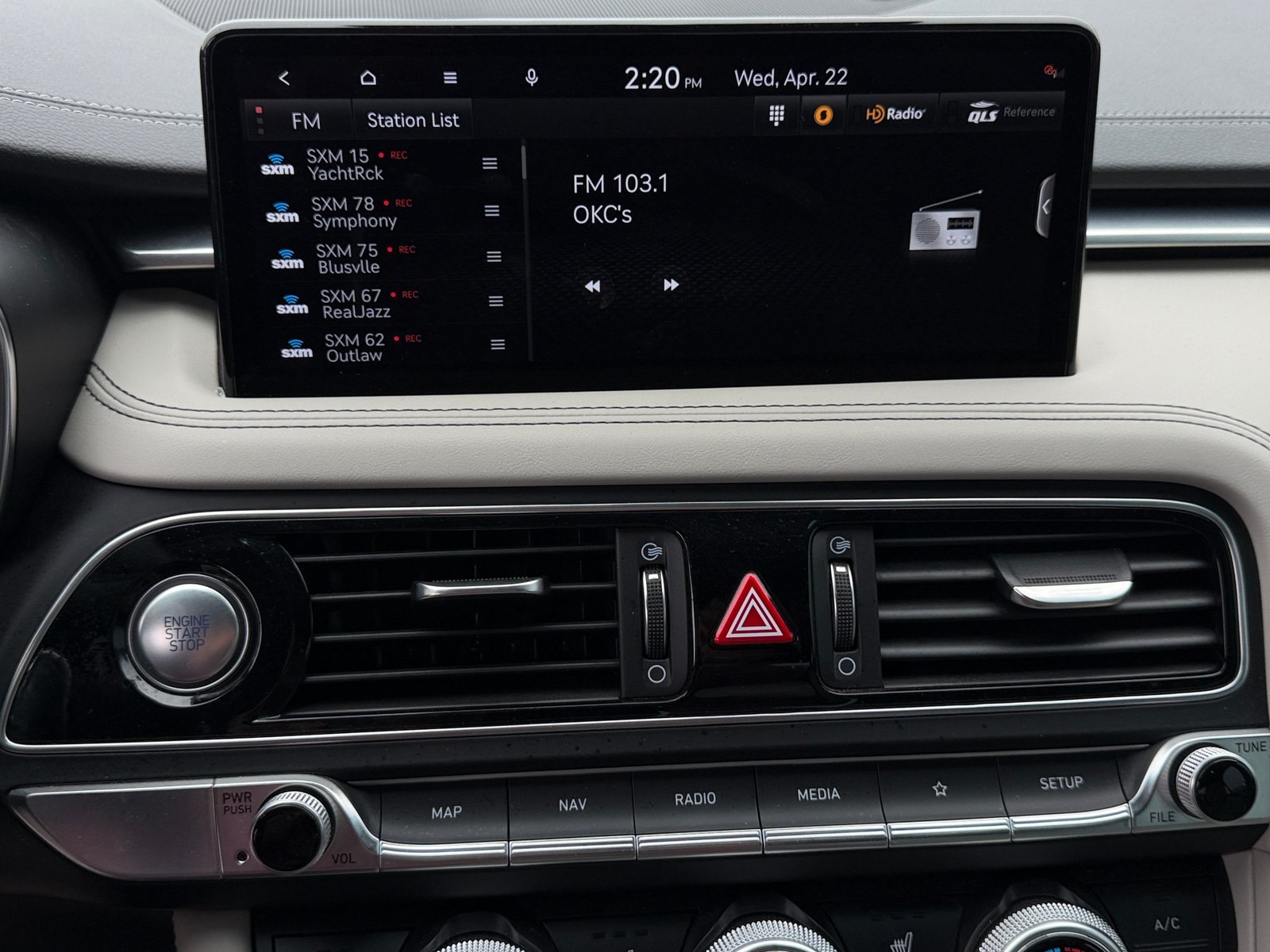 Thumbnail: 2022 Genesis G70 - 3