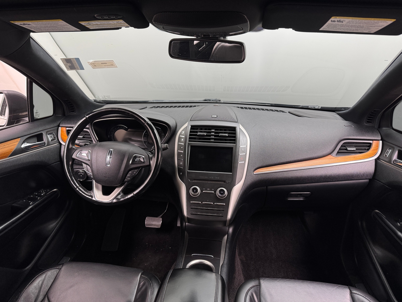 Thumbnail: 2017 Lincoln MKC - 2