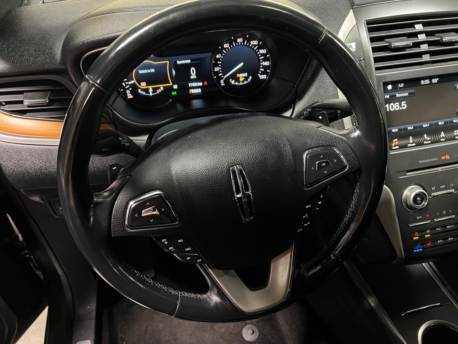 Thumbnail: 2017 Lincoln MKC - 4