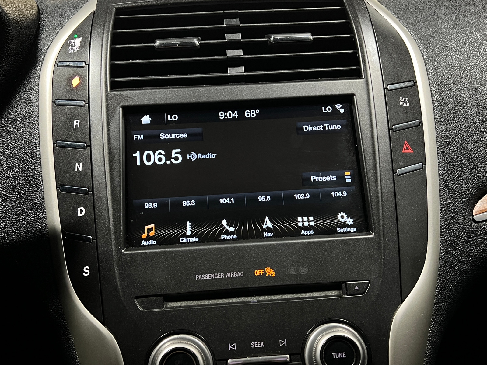 Thumbnail: 2017 Lincoln MKC - 3