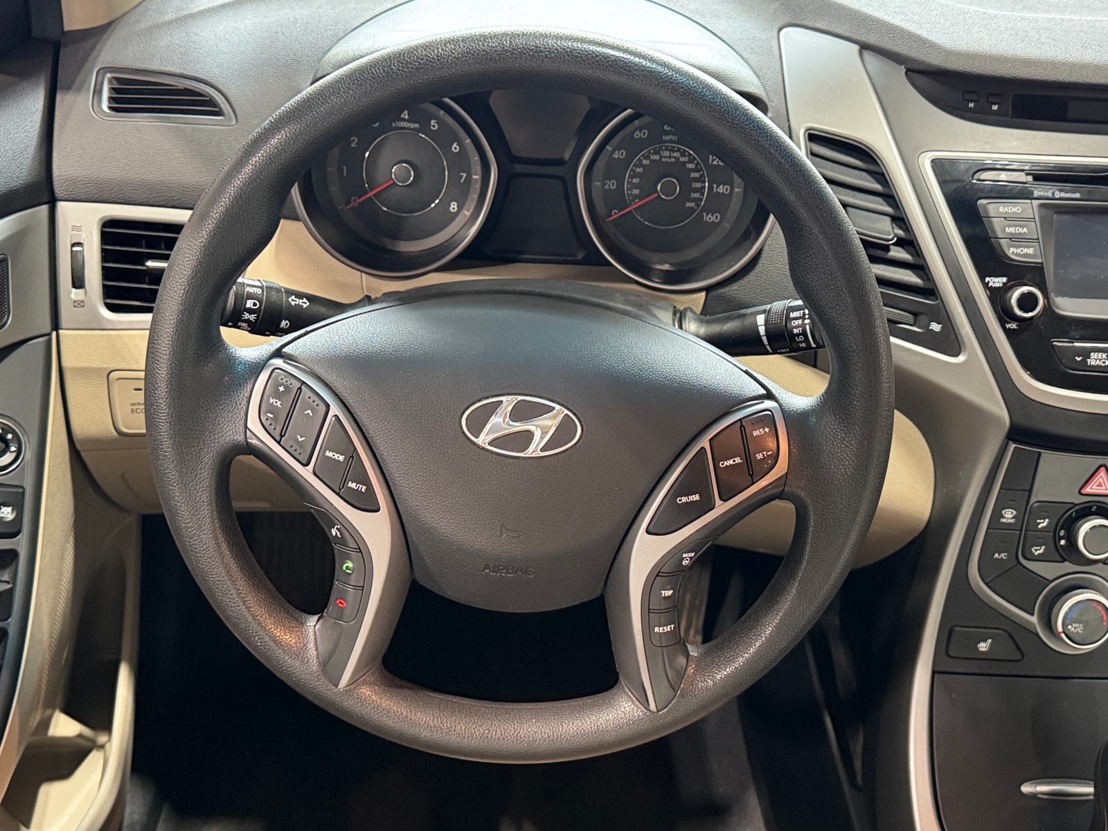 Thumbnail: 2014 Hyundai Elantra - 5