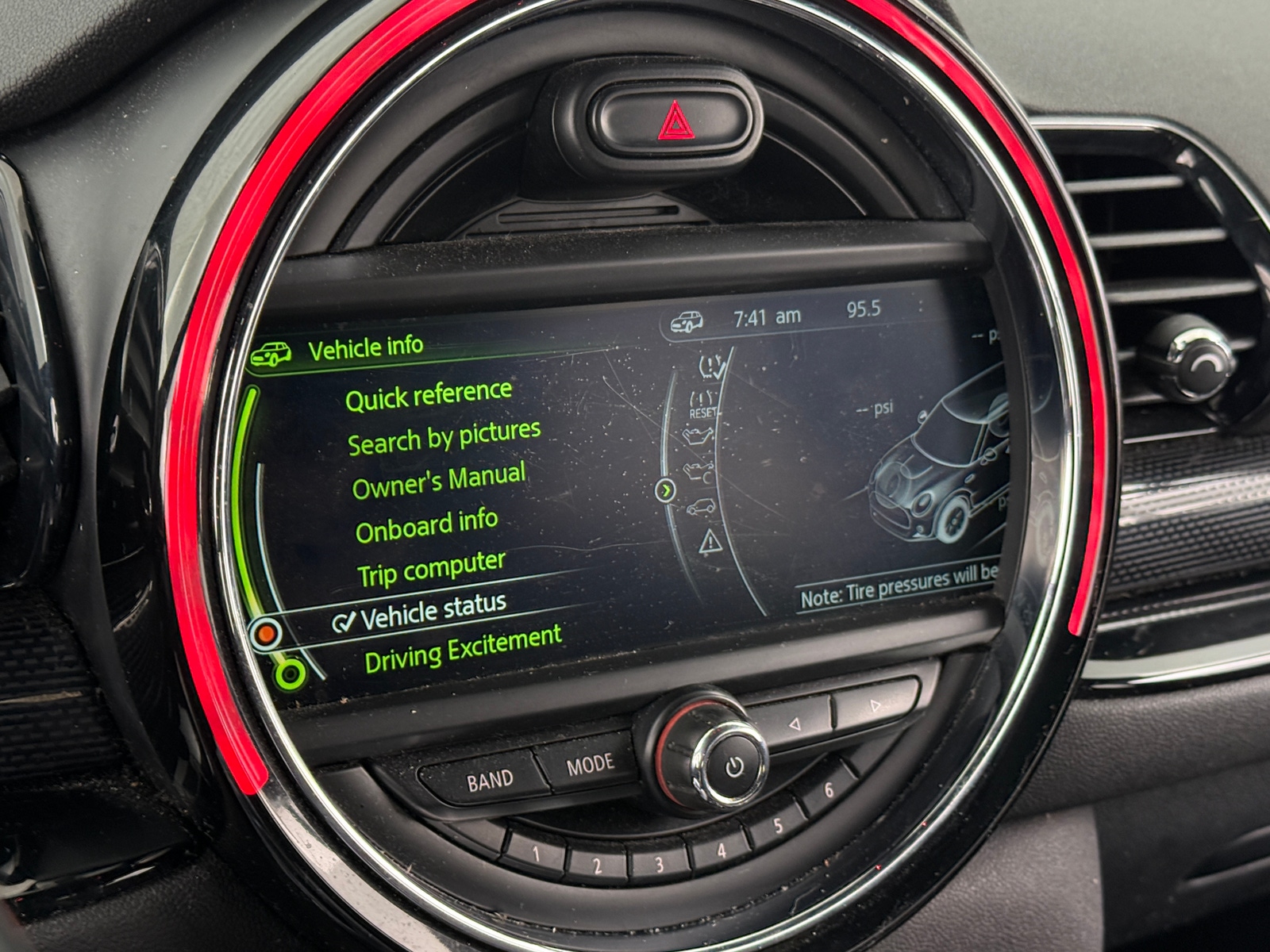 Thumbnail: 2017 MINI Cooper Clubman - 3