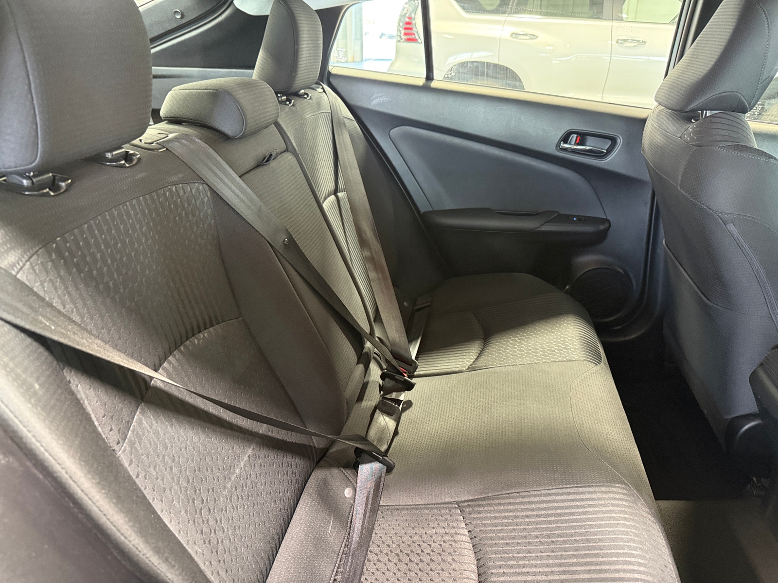 Thumbnail: 2016 Toyota Prius - 6