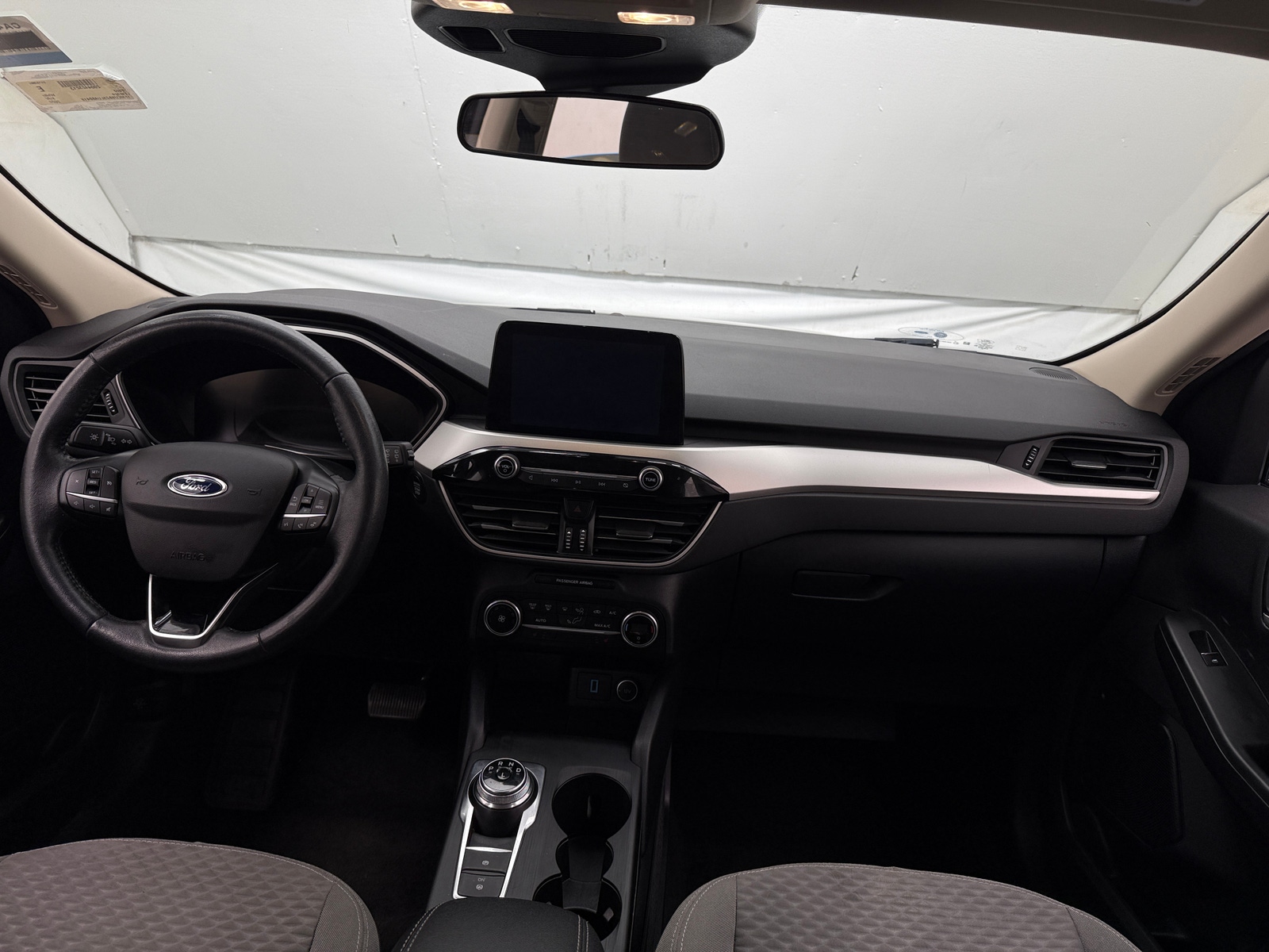 Thumbnail: 2020 Ford Escape - 3