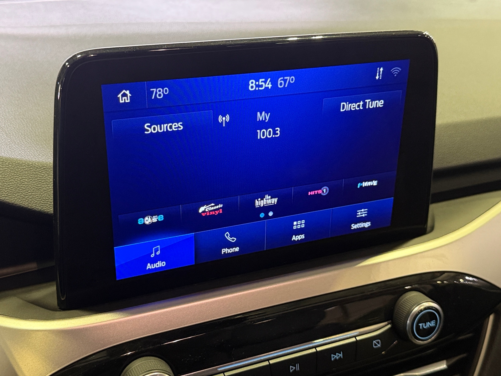 Thumbnail: 2020 Ford Escape - 4