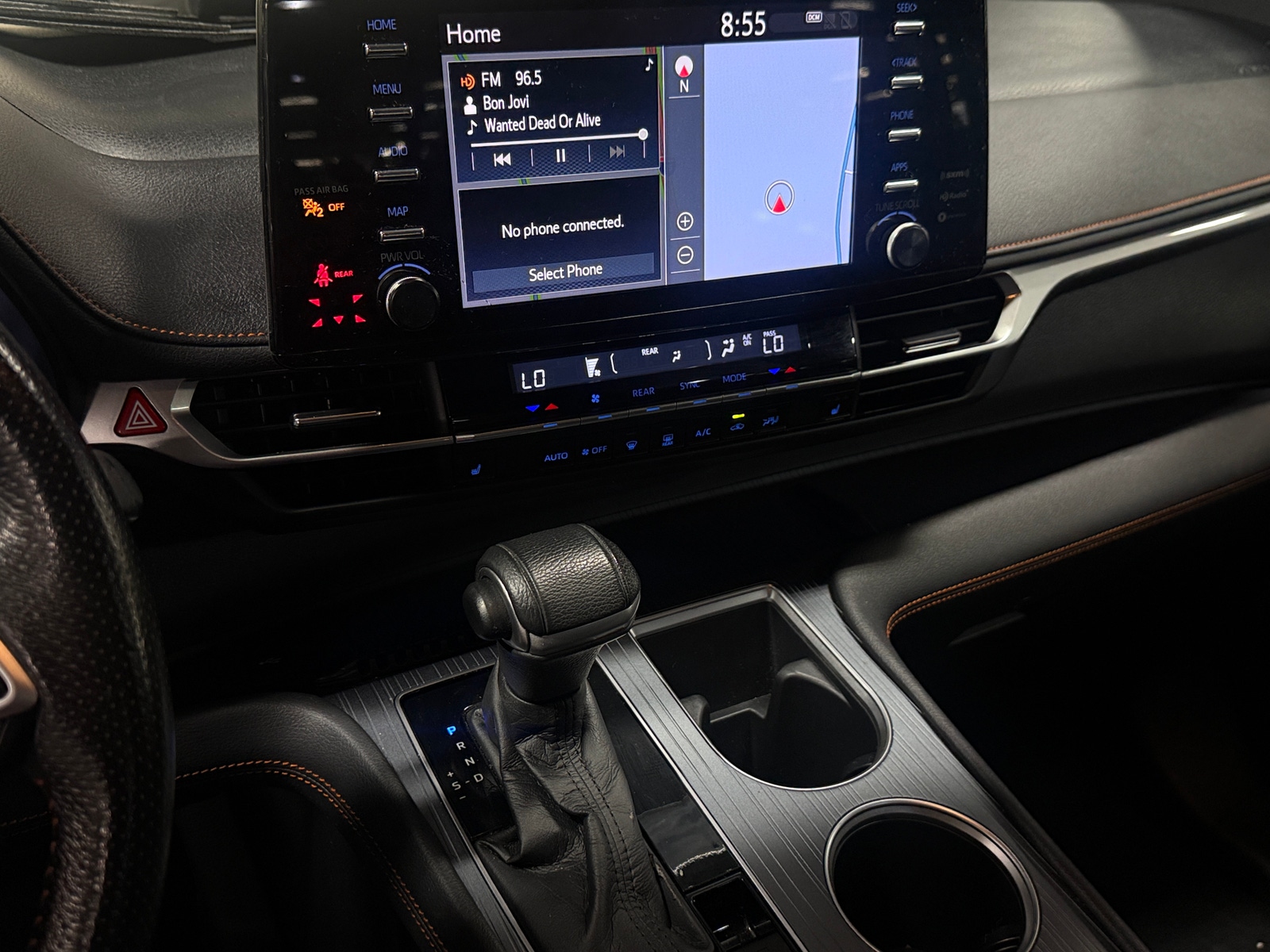 Thumbnail: 2021 Toyota Sienna - 3