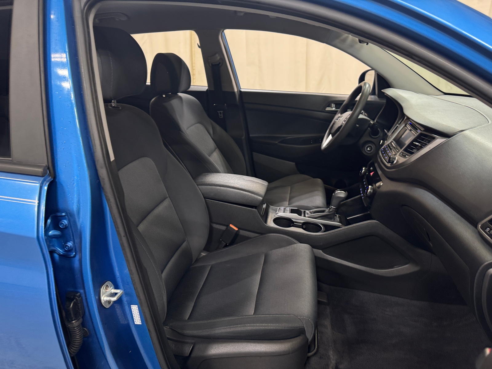 Thumbnail: 2017 Hyundai Tucson - 2