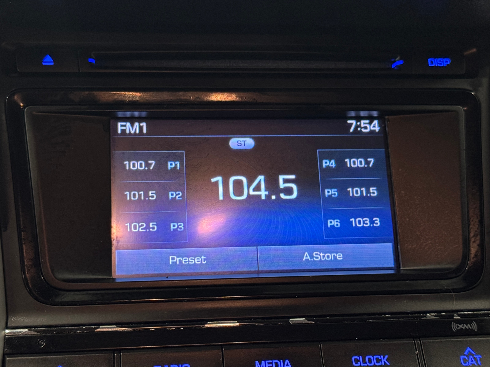 Thumbnail: 2017 Hyundai Tucson - 4