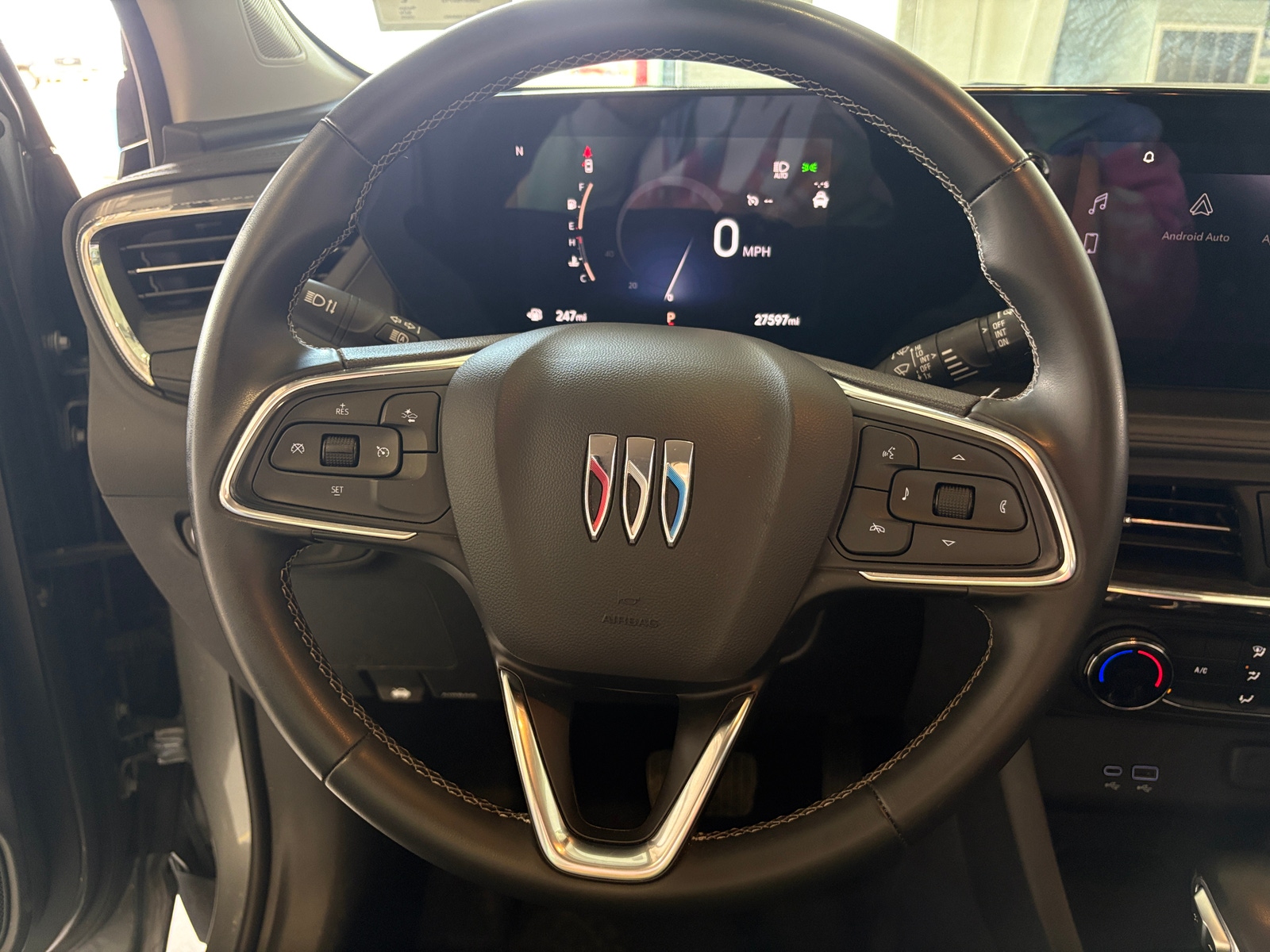 Thumbnail: 2025 Buick Encore GX - 4