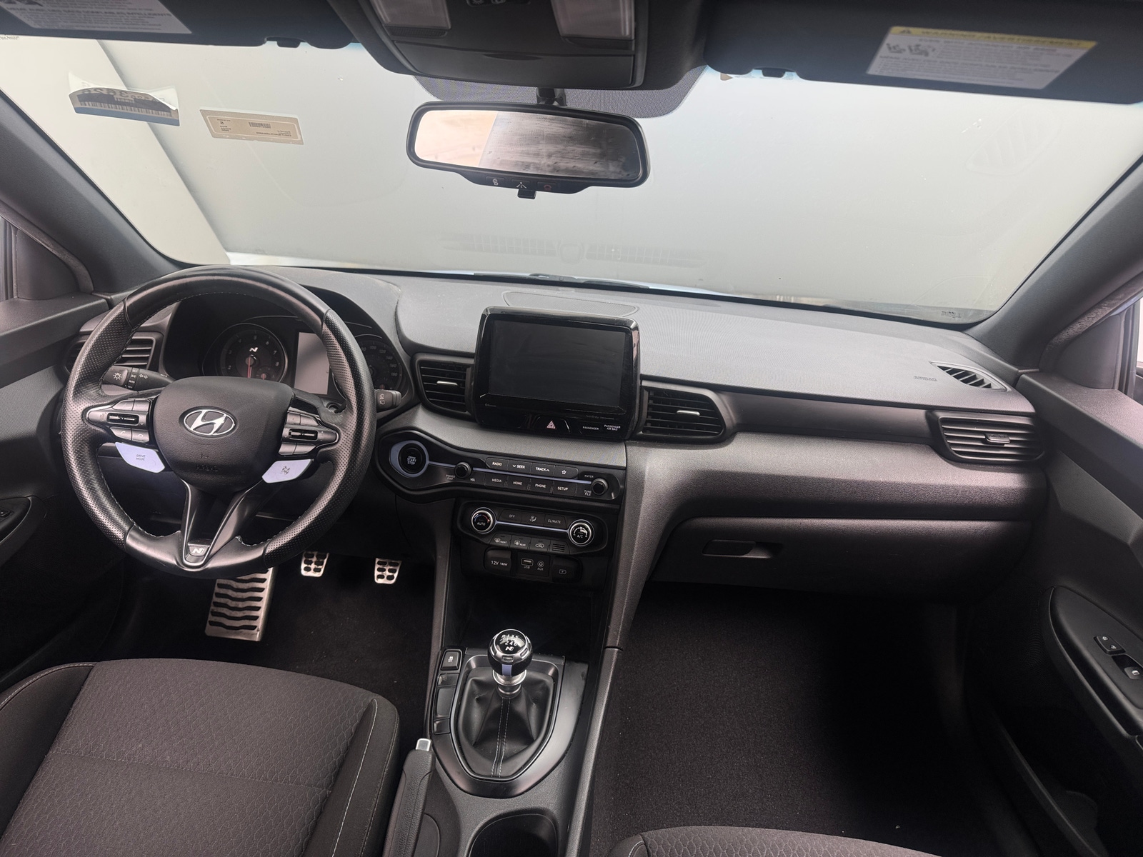 Thumbnail: 2020 Hyundai Veloster - 3