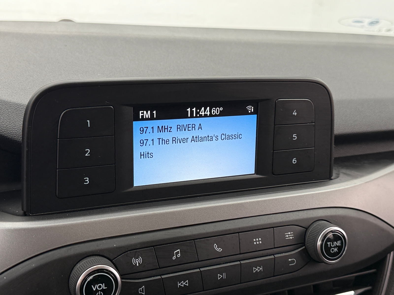 Thumbnail: 2020 Ford Escape - 4