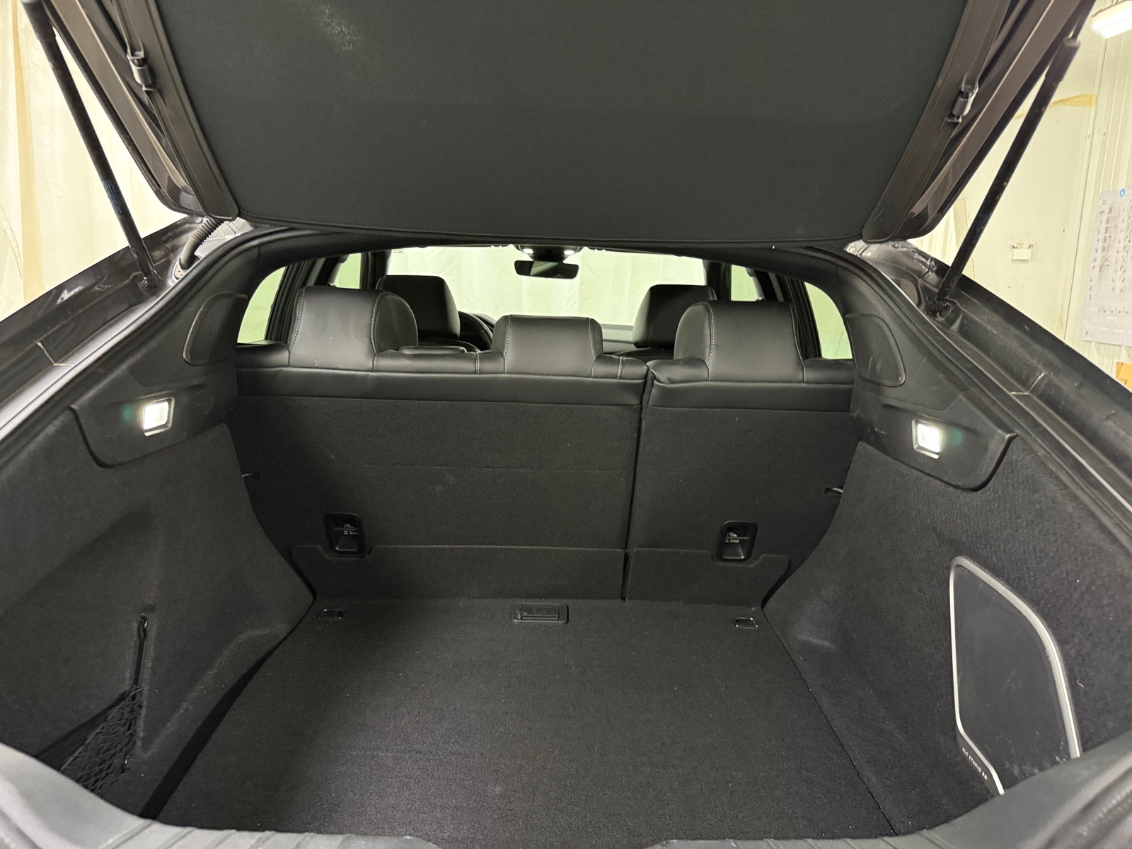 Thumbnail: 2023 Acura Integra - 6