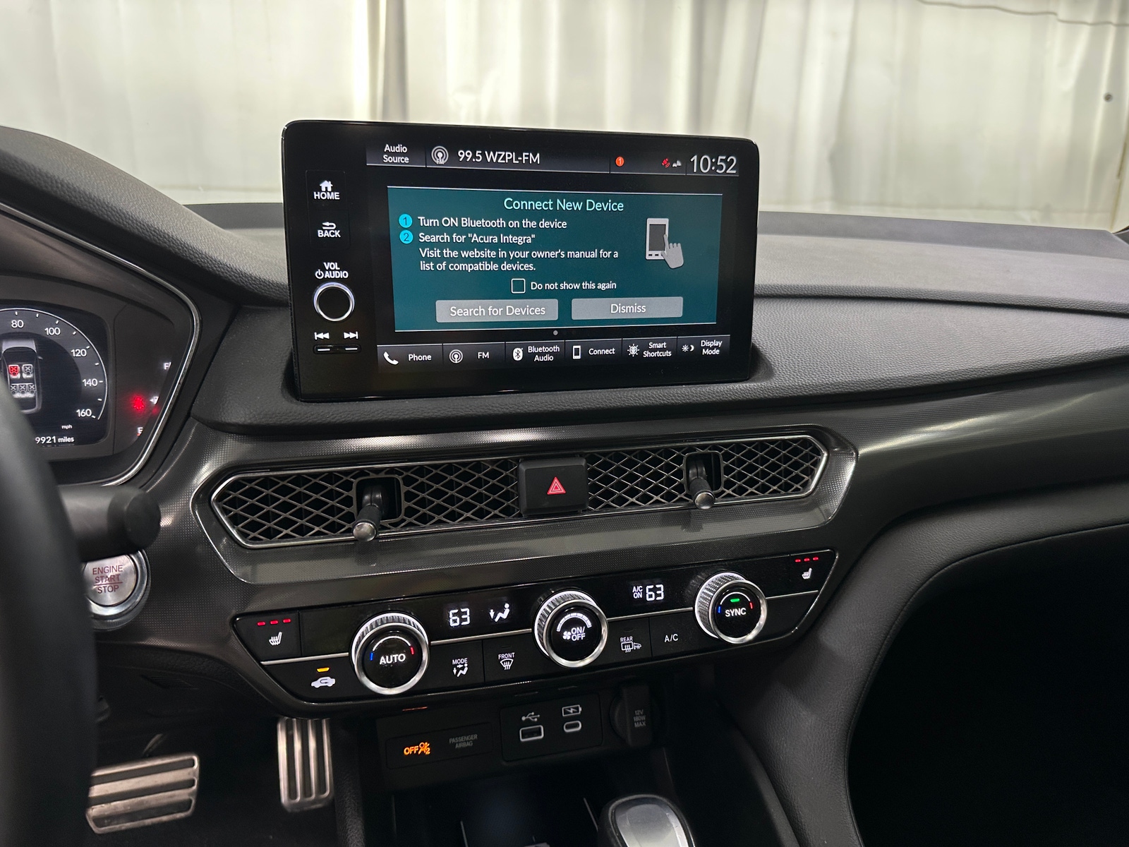 Thumbnail: 2023 Acura Integra - 3