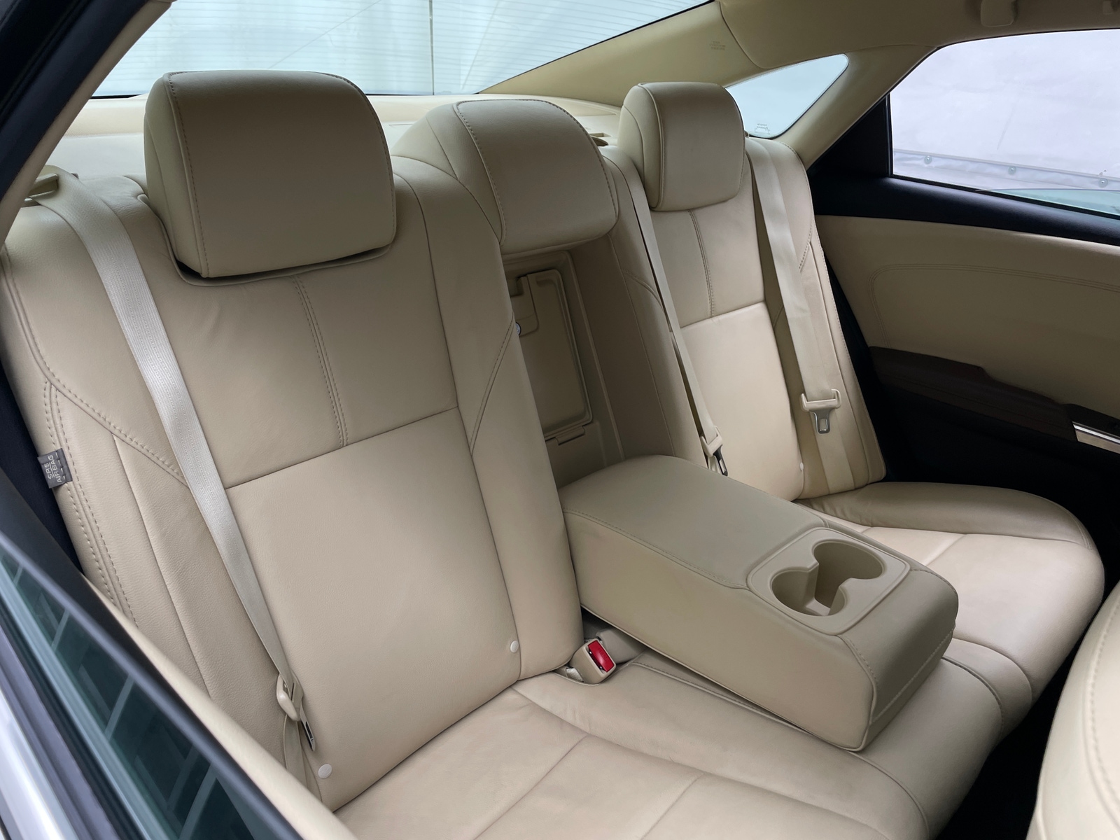 Thumbnail: 2014 Toyota Avalon - 6