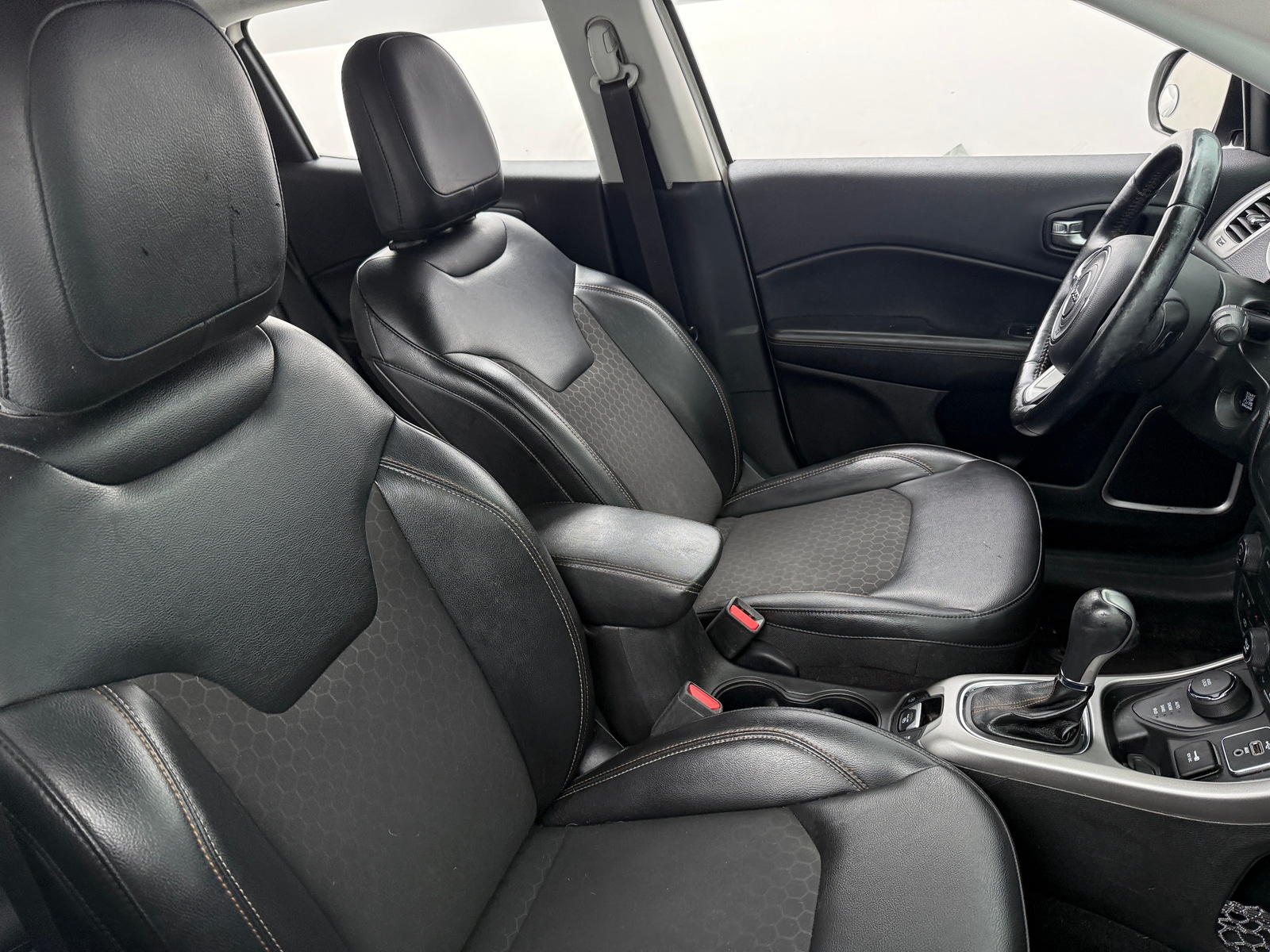 Thumbnail: 2018 Jeep Compass - 2