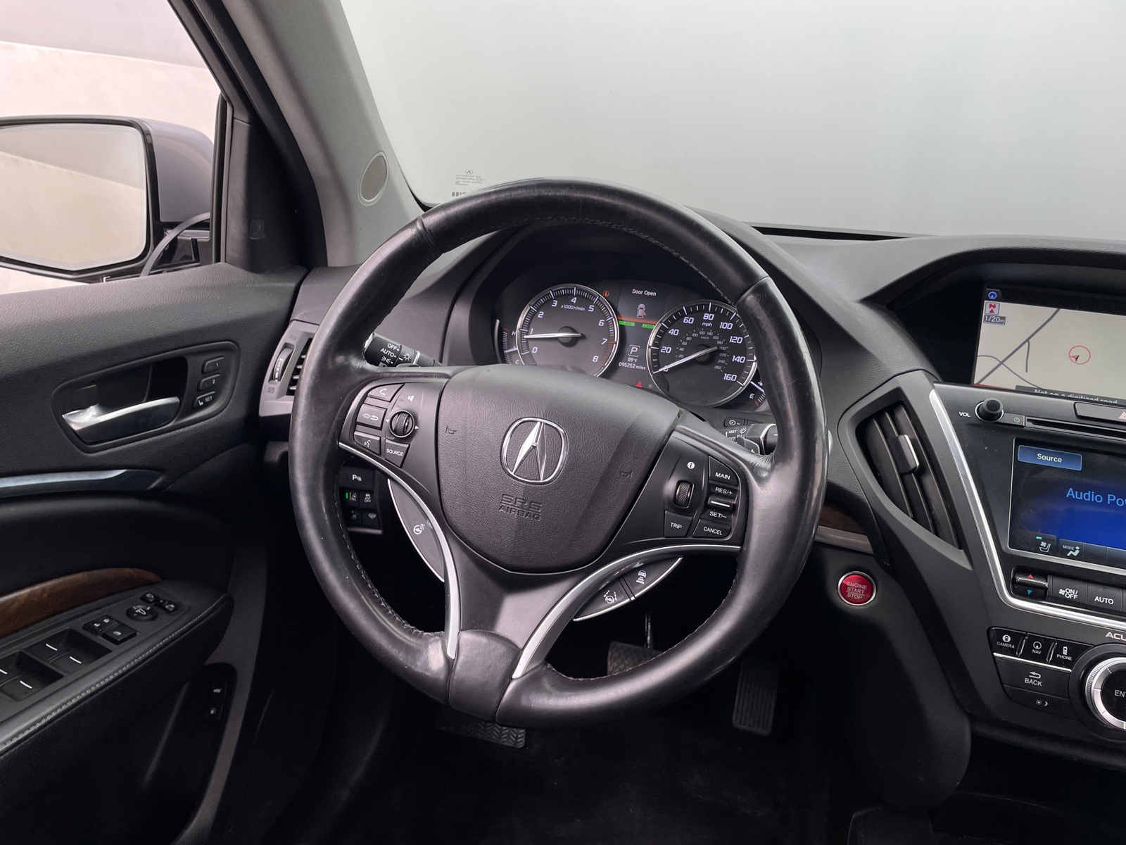 Thumbnail: 2017 Acura MDX - 4