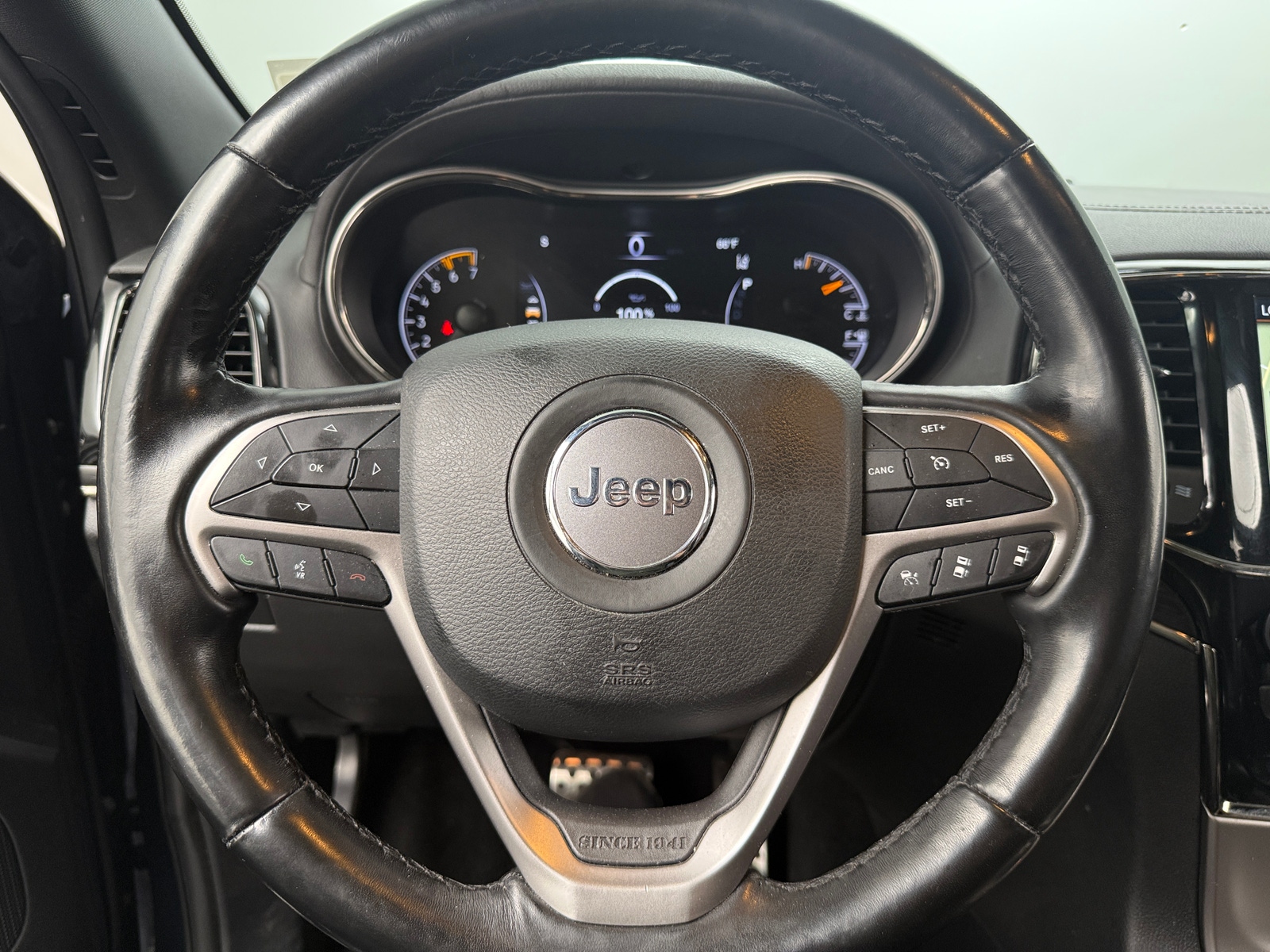 Thumbnail: 2021 Jeep Grand Cherokee - 4