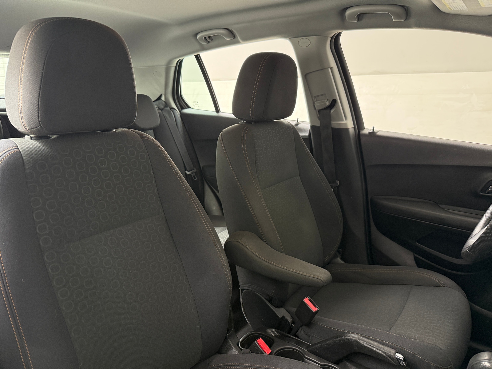 Thumbnail: 2018 Chevrolet Trax - 2