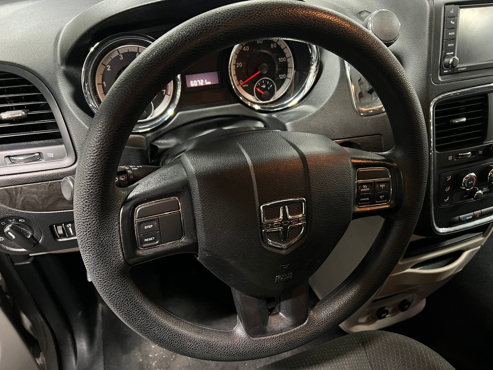 Thumbnail: 2019 Dodge Grand Caravan - 5